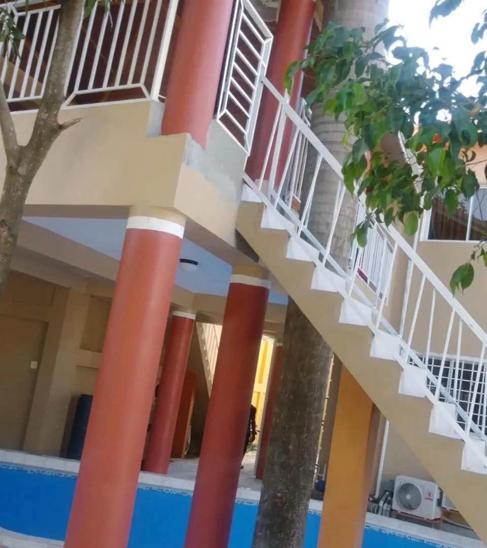 Comfort Plus Hotel Hinche